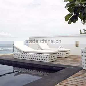 Classic Rattan Sunbed- Patio Garden Sunbed - Wicker Rattan Sun Lounger Resort and Hotel Furniture thumbnail-1