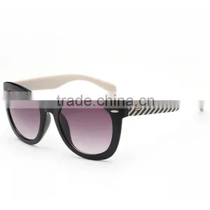 Classic Sunglasses 2016 New Arrival Fashion Sunglass thumbnail-3