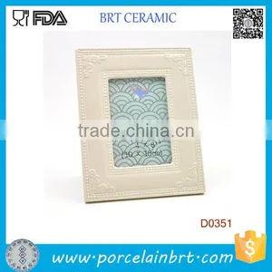 Wholesale Glossy Glaze White Ceramic Photo Frame thumbnail-1