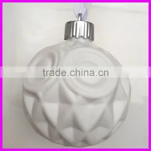 New Product Ball Shaped Hanging Ceramic Decoration With LED Light thumbnail-4