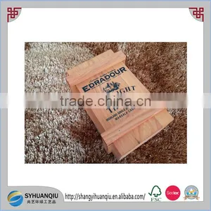 Europe Regional and Distressed Christmas Wine Package Box thumbnail-5
