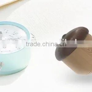 2017 New Design Floating and Spinning Levitation Bluetooth Wireless Speaker Floating thumbnail-5