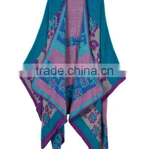 2017 New Western Wind Women Scarf Hand-sewn Twill Jacquard Imitated Cashmere Material Printed Women Cloak thumbnail-6