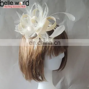 Fashion NEW Women White Flower Fascinator Hair Comb thumbnail-1