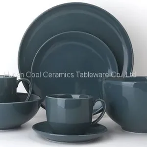7 Inch Round Blue Solid Color Glazed Custom Design Decorative Ceramic Stoneware Porcelain Soup Serving Bowls thumbnail-1