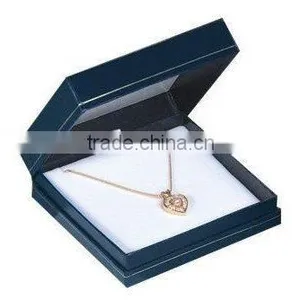 Luxurious Necklace Packaging Box thumbnail-1