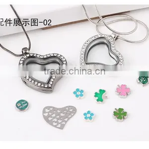 Crystal Rhinestone Heart Shaped Floating Charm Locket Pendant Without Chain thumbnail-2