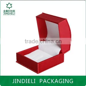 Fabric Elegant Red Arc Ring Jewelry Box Packaging thumbnail-3