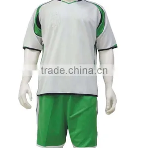 School Team Custom Soccer Uniform With Embroidery thumbnail-2