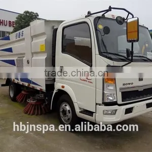 Made in China HOWO Street Sweeper Truck for Sale thumbnail-3
