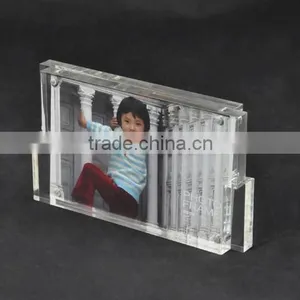 22mm Transparent Acrylic Magnetic Photo Frame Bolck thumbnail-3