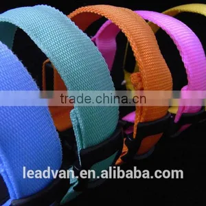 Pet Products 8 Fashion Color 3 Flashing Mode Dog Luminous Collar thumbnail-5