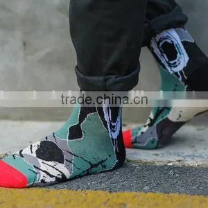 Cheap Young Man Fashion Camo Design Sublimation Printing Socks thumbnail-3
