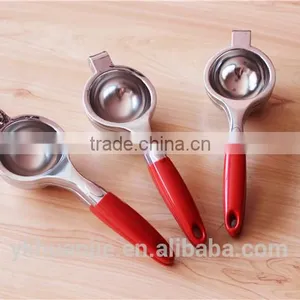 Silicone Handle Lemon Juicer thumbnail-2