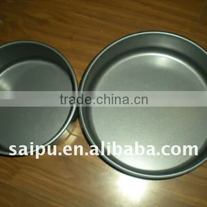 Deep Round Cake Pan 20x7.5cm thumbnail-1