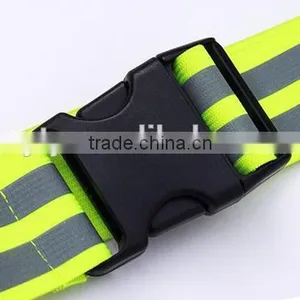 Reflective Running Belt for Night Running thumbnail-3