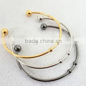 Big Wide Hollow Cuff Bangle Crown and Leaf Design Hollow Cuff Bangle for Evening Dress thumbnail-3
