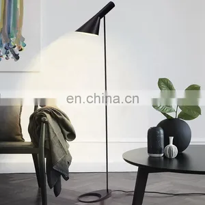 Contemporary Art Deco Metal Indoor Floor Lamp thumbnail-5