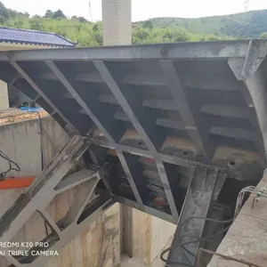 Fixed-wheel Steel Gate, Stainless Steel Flat Sliding Steel Gate, Hydraulic Curved Steel Gate for Power Stations and Reservoirs thumbnail-5