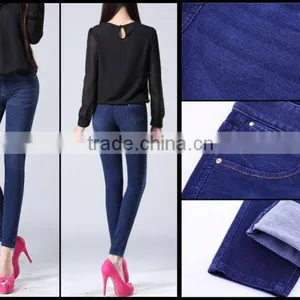 95% Cotton Indigo Dyed Knit Denim thumbnail-4