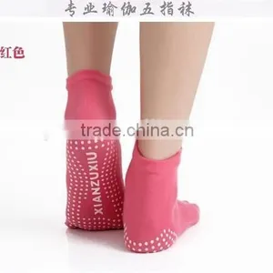 Toes Yoga SocksFor Women With Color thumbnail-3