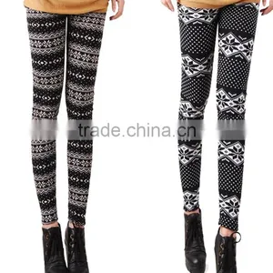 Red Black Nordic Leggings Snow Flake Deer Print Fleece Winter Christmas Girl Leggings thumbnail-6