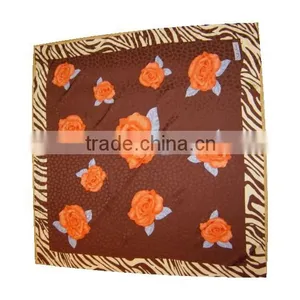 High Quality Customizable Digtial Printed Polyester Scarf Fashionable thumbnail-1