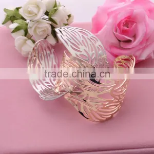 Latest Design 2016 Openings Alloy Bangles Gold Plated Bracelet Fashion Beautiful Pattern Hollow Bangle For Women/ thumbnail-6