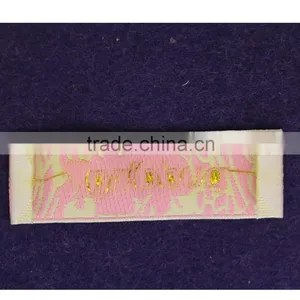 Shenzhen Hot Sale Clothing Center Fold Computerized Woven Label thumbnail-2