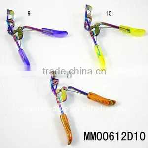 Eyelash Curler thumbnail-1