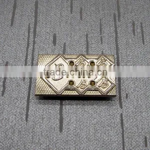 Different Color Handle Metal Plate For Bag thumbnail-4