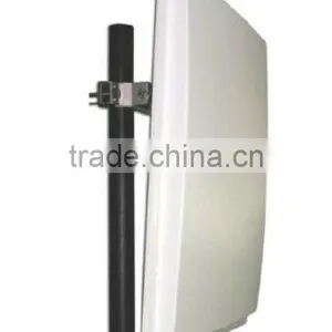 UHF RFID Reader thumbnail-1