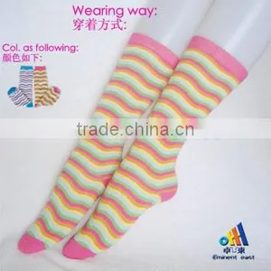 Girl's Socks thumbnail-1