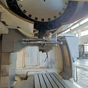 Taiwan YCM TV-146B Vertical Machining Center thumbnail-3