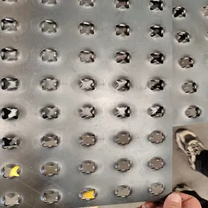 Industrial Safety Anti-slip Products, Galvanized Alligator Mouth Anti-slip Plate, Stair Tread, Perforated Plate thumbnail-2