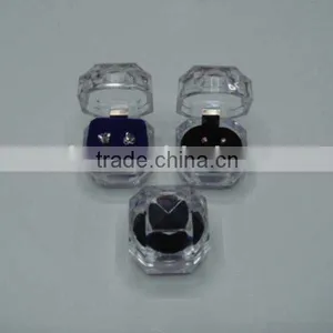 Plastic Box thumbnail-1