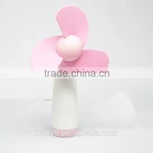 Wholesale/OEM LOGO Customized Universal Battery Power Operated Mini Hand Fan thumbnail-4