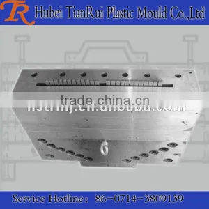 Hubei PVC Extrusion Door Skin Mould thumbnail-2