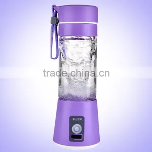 Newly Designed Mini Travel Sport Personal Fruit Juicer thumbnail-3