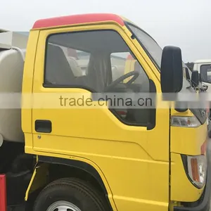 Hot Export 5000liters Right Hand Drive Fuel Tank Truck thumbnail-3