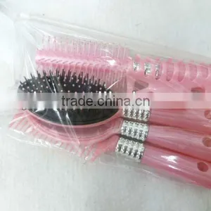 Comb And Brushes thumbnail-1