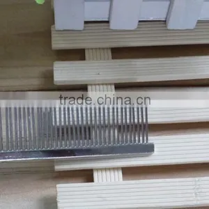 Pet Care Combs Factory Pet Supplies Cat Grooming Comb thumbnail-3