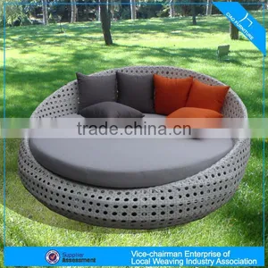 Leisure Rattan Outdoor Furniture Wicker Round Bed Garden Furniture thumbnail-3