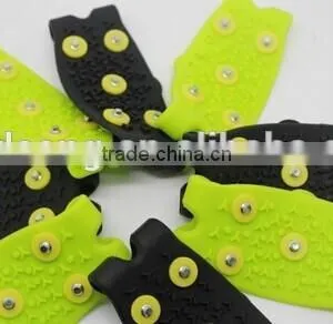 Five Teeth Rain and Snow Weather or Leisure Fishing Anti-skid Silicone Crampon thumbnail-1