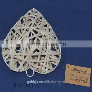 Handmade Rattan Loving Heart Decor thumbnail-1