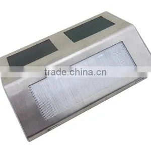 2pcs LED Auto Light Control Solar Stair Light,outdoor Solar Step Wall Light thumbnail-4