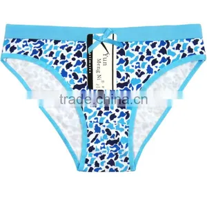 Yun Meng Ni Underwear Mature Ladies New Style Special Printing Cotton Hipsters Lady Panties thumbnail-4
