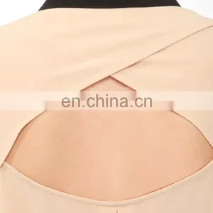 CHEFON Contrast Trim Relaxed Fit Patchwork Open Back Blouse With Low Back thumbnail-4