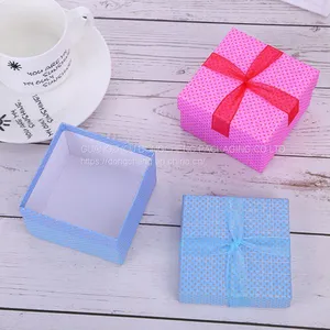 Small Paper Gift Packaging Green Box thumbnail-4