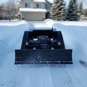 Self Locking 800 mm Servo Motor Gasoline Engine Remote Operated Track Lawn Cutter Machine China Cordless Grass Cutter thumbnail-3